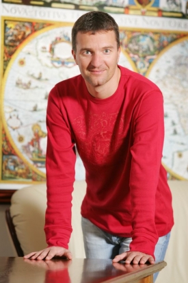 Podle některých názorů stál za zatčením Tomáše Pitra Paroubek.