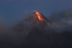 Filipínská sopka Mayon.