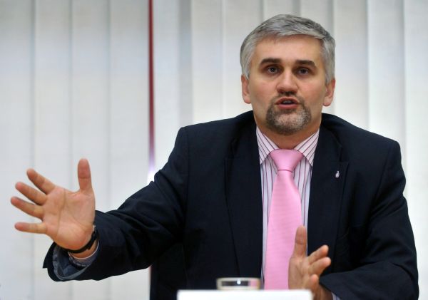 Ministr Jan Dusík se z Kodaně vrátil zklamaný.