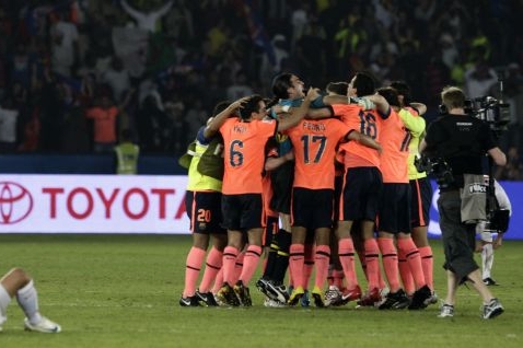 Barcelona slaví premiérové vítězství na světovém šampionátu klubů.