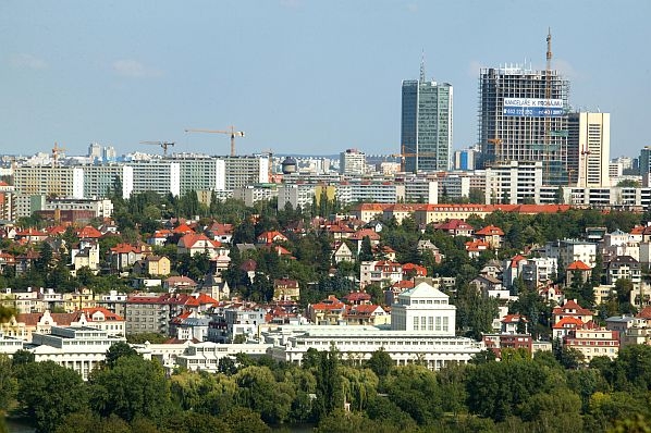 Pankrácká City ještě ve výstavbě, ECM nejvyšší City Tower prodala.