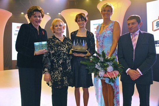 Ocenění Vrzáňová, Čáslavská, Sáblíková, Špotáková a Váňa.