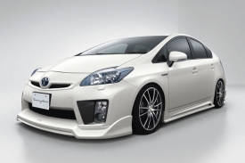 Toyota Prius v úpravě firmy Tommy Kaira.
