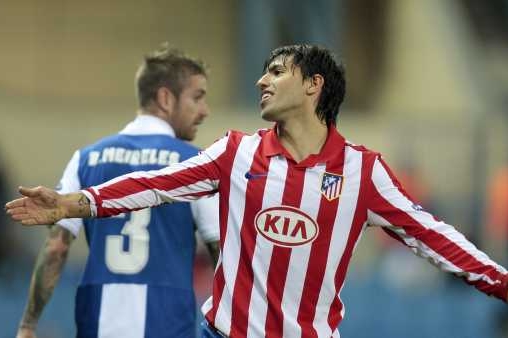 Sergio Agüero září v Atléticu Madrid. Od léta asi oblékne dres Realu.