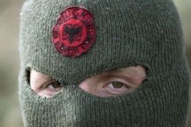 Mezi oběťmi kosovských Albánců byli údajně i Češi.