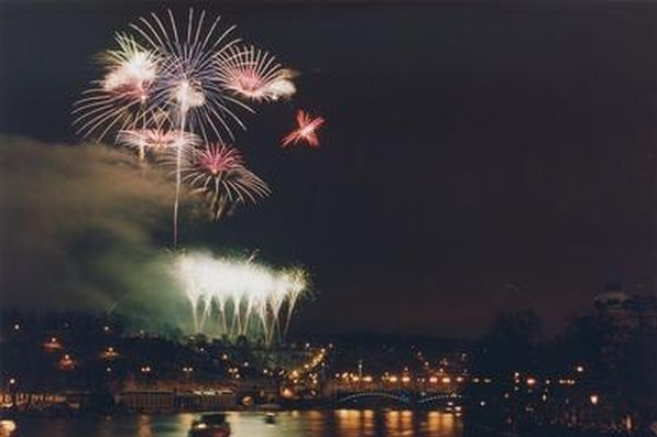 Bez zábavní pyrotechniky si řada Čechů silvestra neumí představit.