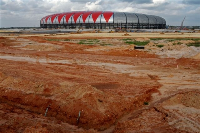 Africký pohár má letos přivítat právě Angola. Stadion roste...