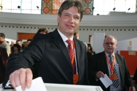 Primátor Onderka v tombolách vyhrává běžně. Kupuje hodně lístků.