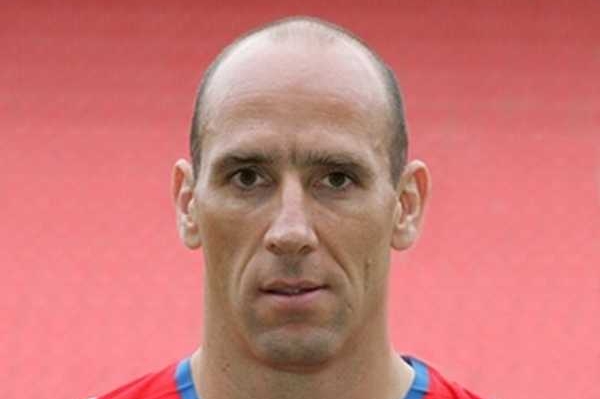 Jan Koller si českou ligu zatím nezahraje.