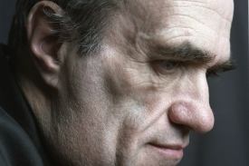 Irský spisovatel Colm Toibin. Irský spisovatel Colm Toibin.