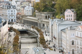 Karlovy Vary už nechtějí dotovat Alžbětiny lázně.
