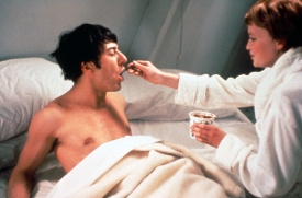 Dustin Hoffman a Mia Farrowov&aacute; ve filmu John a Mary.