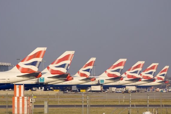Britské společnosti ruší linky i do Česka