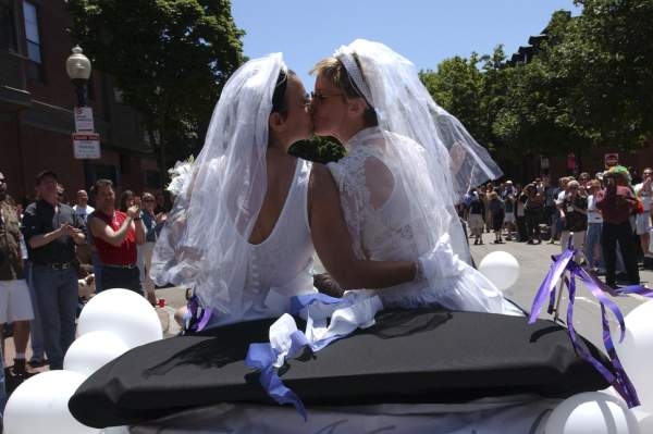 Katolický iberský poloostrov je k homosexuálům liberální.