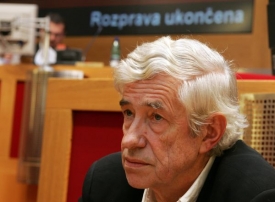 Rozprava ukončena. Možná už definitivně.