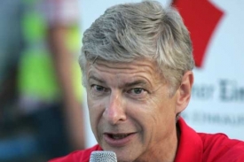 Kouč Arsenalu Arséne Wenger na archivním snímku.