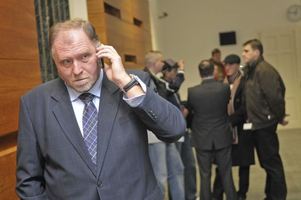Advokát Sokol je přesvědčen o propojení DS a Národního odporu.