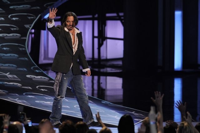 Johnny Depp sbírá ceny už od začátku roku (People's Choice Awards). 
