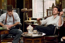 Sherlock Holmes a jeho věrný Watson.