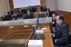 Soud projednává rozpuštění Dělnické strany.