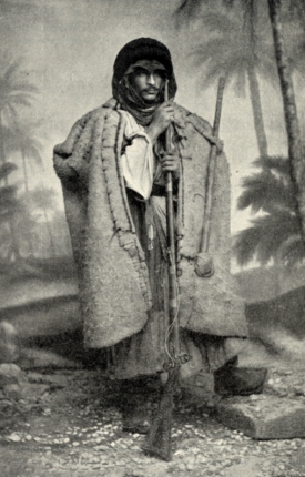 Beduín. Fotografie z Jordánska roku 1900.