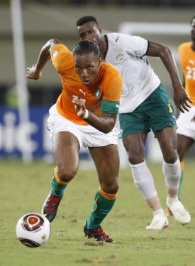 Drogba a spol. jsou ve čtvrtfinále mistrovství Afriky.