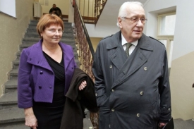 Advokáti Topolánkových Hana Neštická a Milan Jebavý.