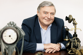 Miroslav &Scaron;louf je hlavn&iacute;m strůjcem n&aacute;vratu Milo&scaron;e Zemana do politiky.