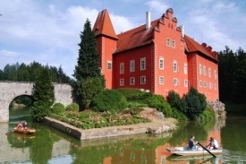 Zámek Červená Lhota.