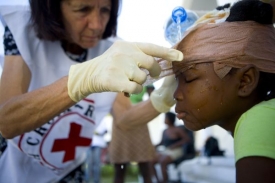 Nyní umírají lidé na Haiti, brzy se neštěstí může vrátit do Indonésie.