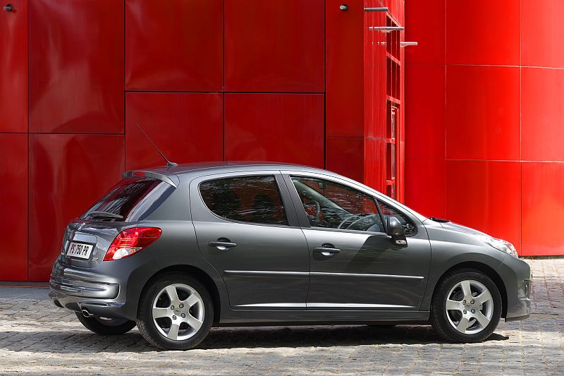 Peugeotu 207 sluší především motor 1,6 THP.