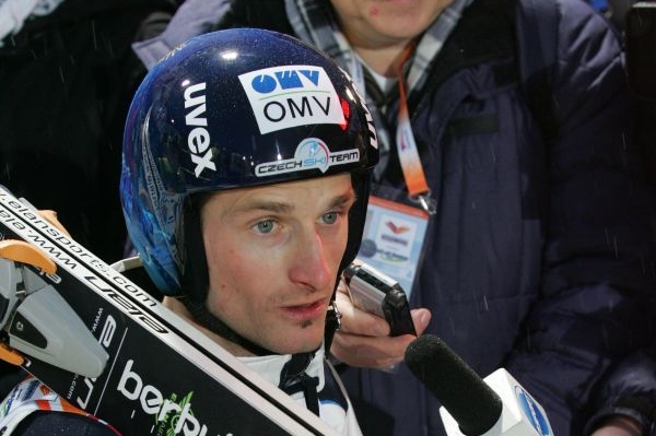 Jakub Janda se před olympiádou dostává do &quot;skokanské pohody&quot;.