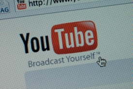 YouTube se chce zbavit neobratného Flash playeru. Vsadilo na HTML5. YouTube se chce zbavit neobratného Flash playeru. Vsadilo na HTML5.