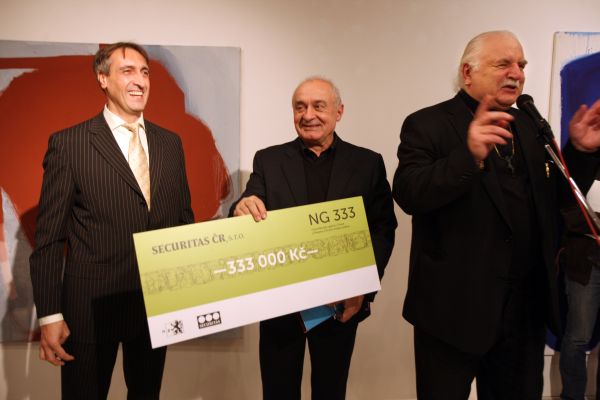 Vítězný umělec získá šek na 333 000 korun.