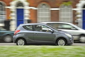 Hyundai i20 se třemi dveřmi stojí od 220 tisíc korun.