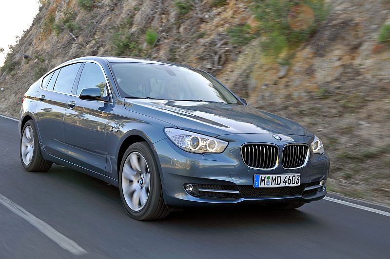 BMW 530d GT chce nabízet luxus řady sedm a praktičnost liftbacku.