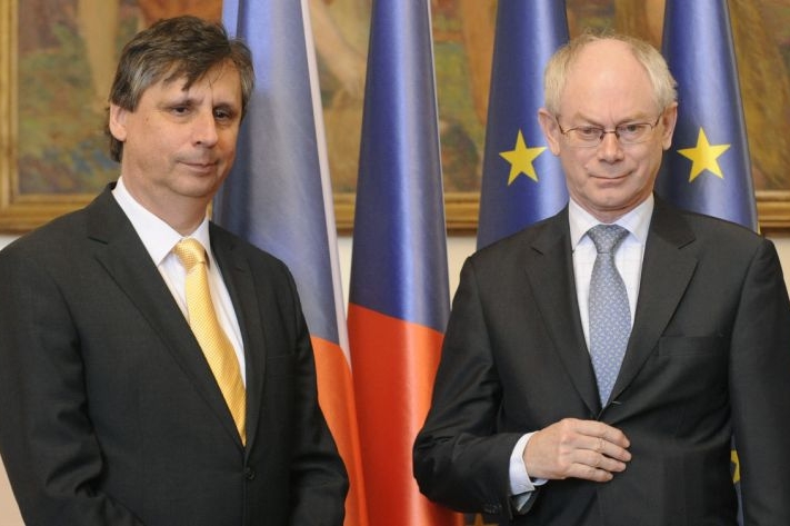 Evropská unie musí dál pomáhat Haiti, shodl se Fischer s Van Rompuyem.