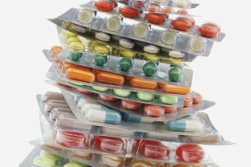 Př&iacute;rodn&iacute; vitam&iacute;ny nebo raději ty v tabletě?