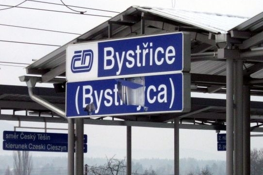 Ničení polských cedulí pokračuje. 