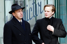 Jan Kraus a Kryštof Hádek ve filmu 3 sezony v pekle.