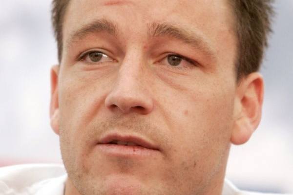 John Terry tropil hlouposti a teď má velké problémy.