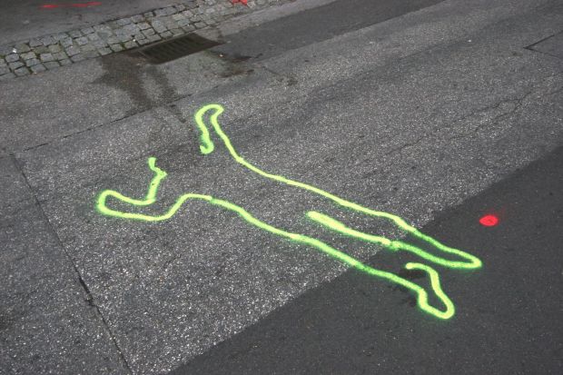 Cizinec zemřel na následky vážného zranění (ilustrační foto).