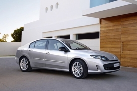 Nejlevnější Renault Laguna začíná už jen na 420 tisících korun.