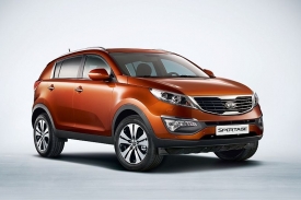 Kia Sportage třet&iacute; generace m&aacute; stejn&eacute; z&aacute;klady jako Hyundai ix35.