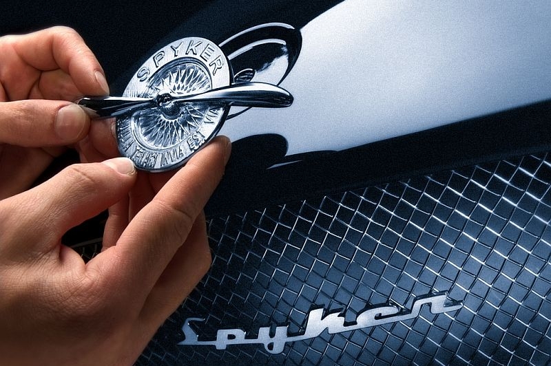 Spyker se zrodil dvakrát, naposledy v roce 2000. Spyker se zrodil dvakrát, naposledy v roce 2000.