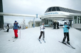 Lyžování v Krkonoších.