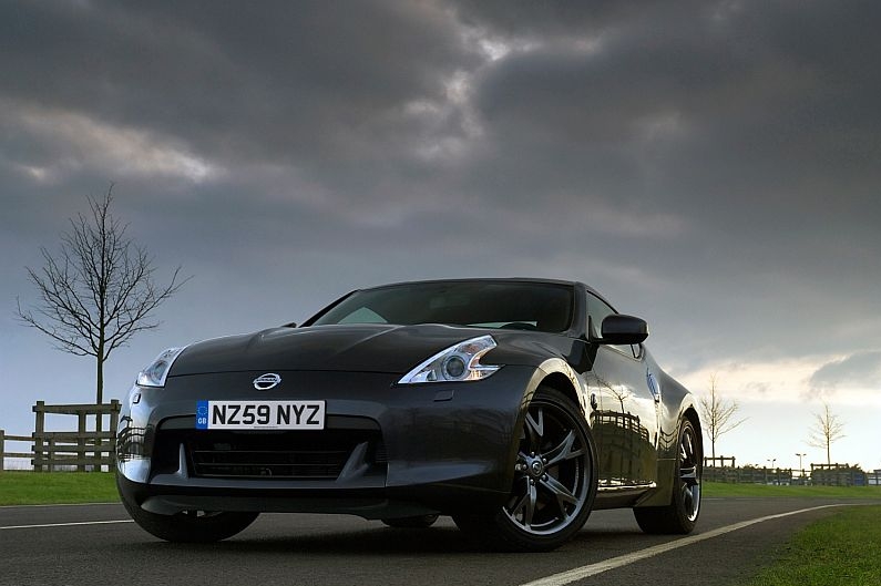 Nissan 370Z ke 40. výročí se do Evropy dostane ve 370 exemplářích.
