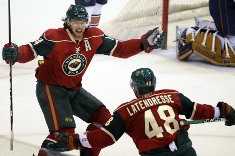 Český útočník Martin Havlát (vlevo) vstřelil Edmontonu dva góly.