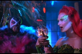 Uma Thurmanová ve filmu Batman a Robin.