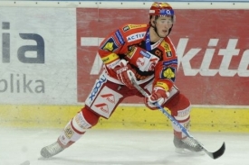 Roman Červenka v dresu pražské Slavie září.